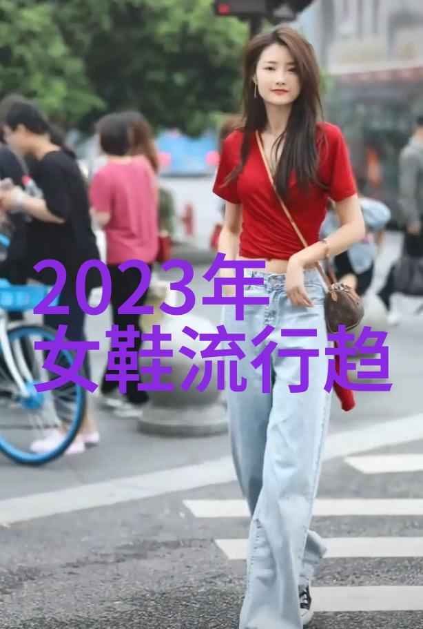 2022年美发新宠披肩长发的魅力与时尚感