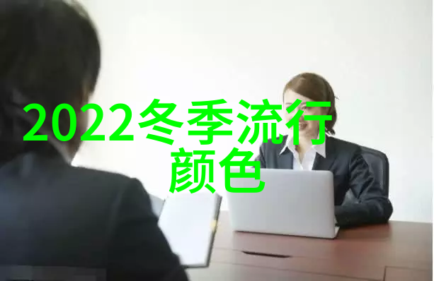 谁说吊带裙就不行2021秋冬女鞋流行趋势中方领连衣裙火了精致又显瘦你穿得更好看呢